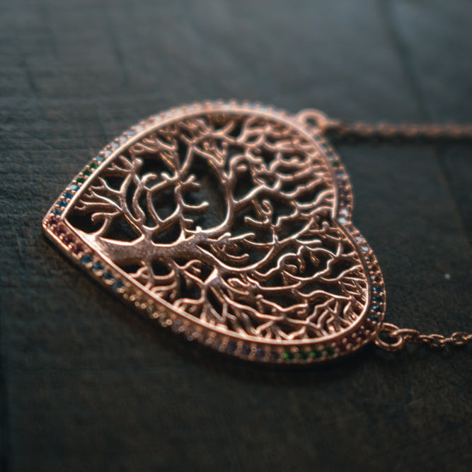 Raíces Rosadas del Alma